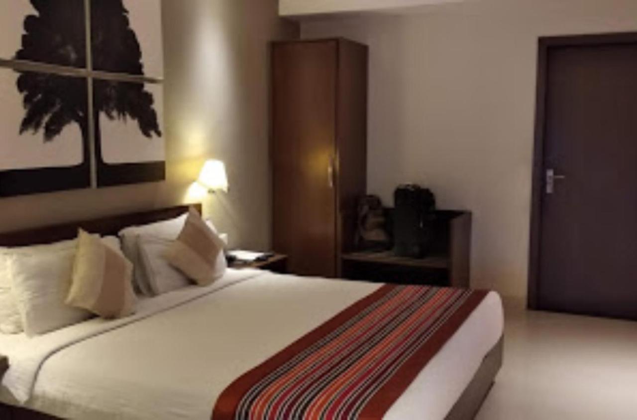 Orbit Hotel - Bagdogra المظهر الخارجي الصورة