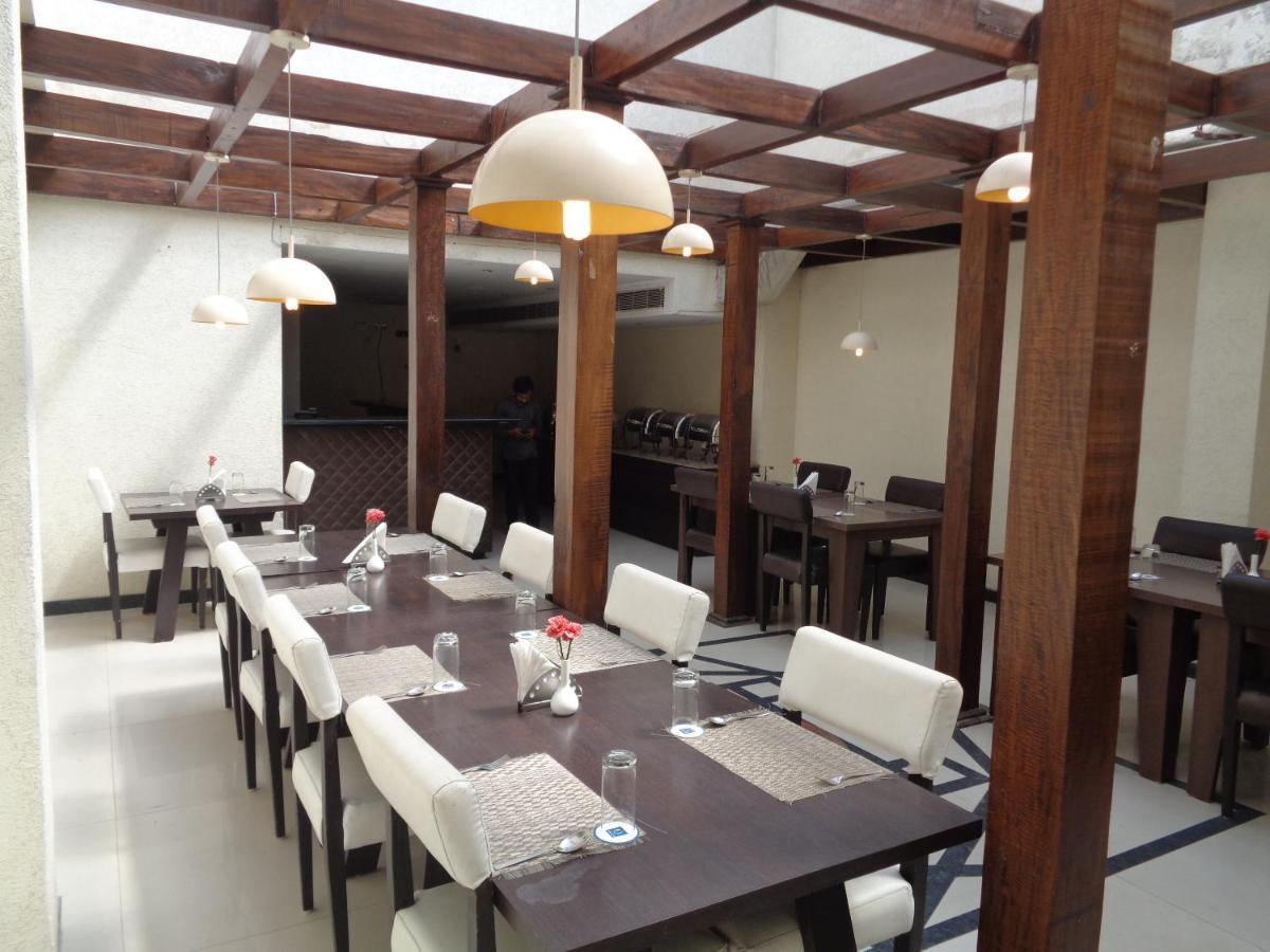 Orbit Hotel - Bagdogra المظهر الخارجي الصورة