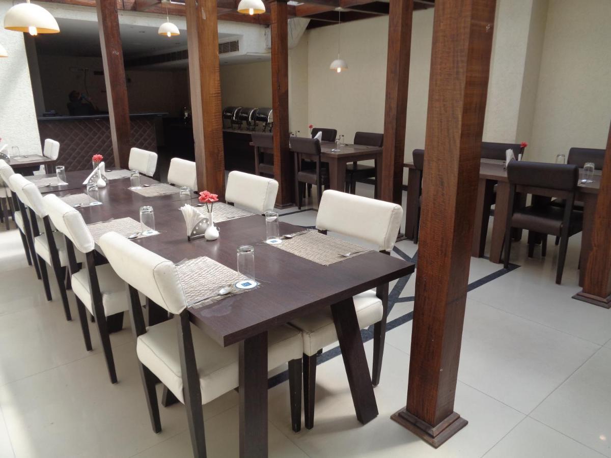 Orbit Hotel - Bagdogra المظهر الخارجي الصورة